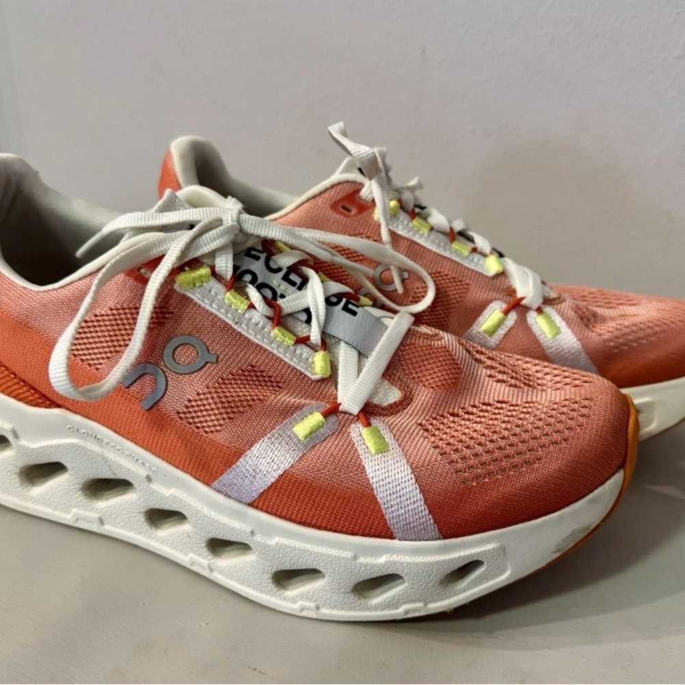 On CloudEclipse Flame Ivory Women’s Running shoes Size 8 - Picture 2 of 11